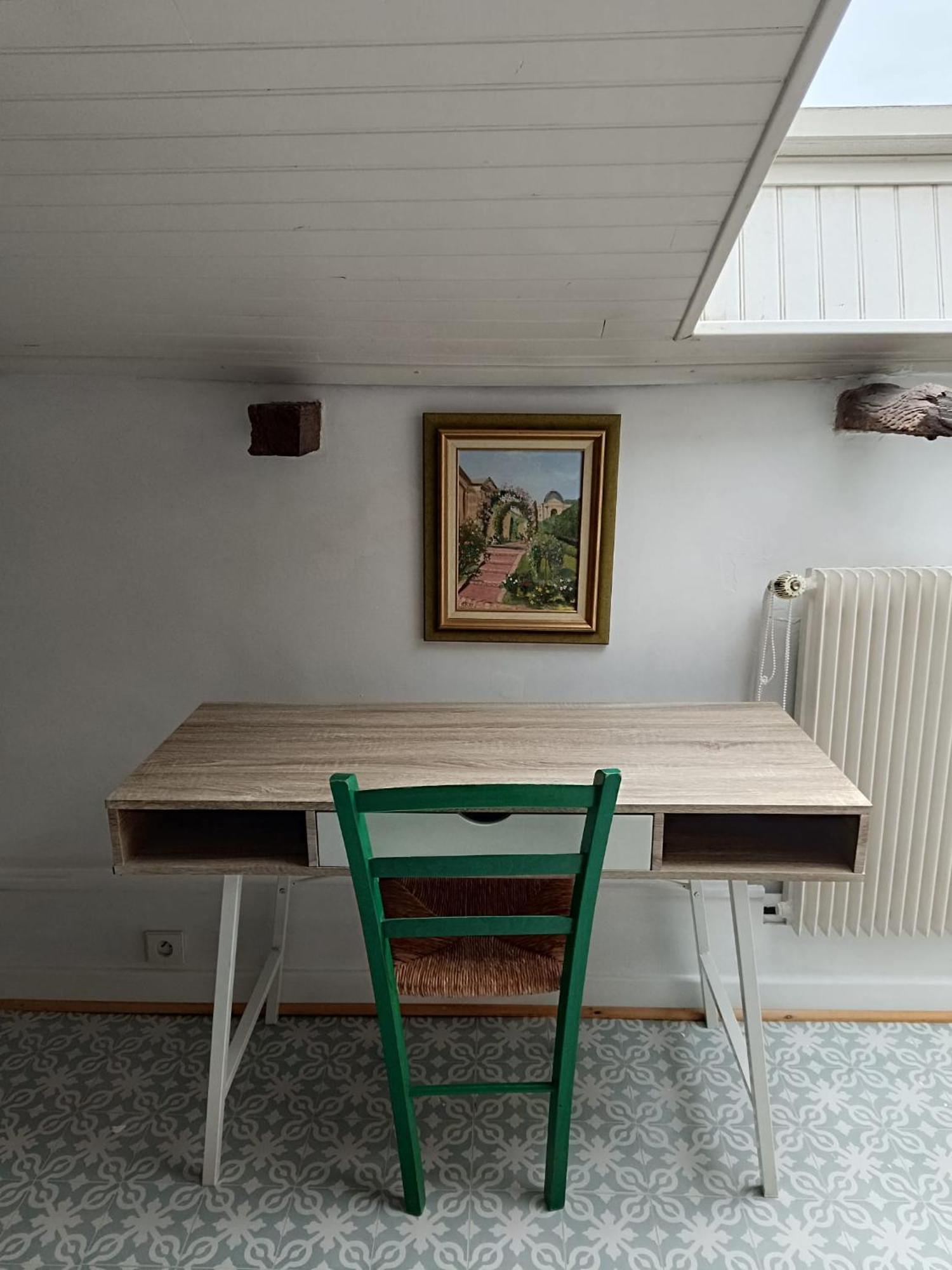 Sejourner Au Chateau De La Roue Grand Appartement Lissieu Dış mekan fotoğraf